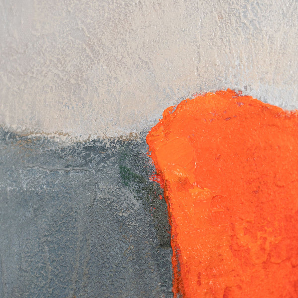 Abstrakte Kunst mit orangefarbenem Akzent, Detailaufnahme auf Leinwand