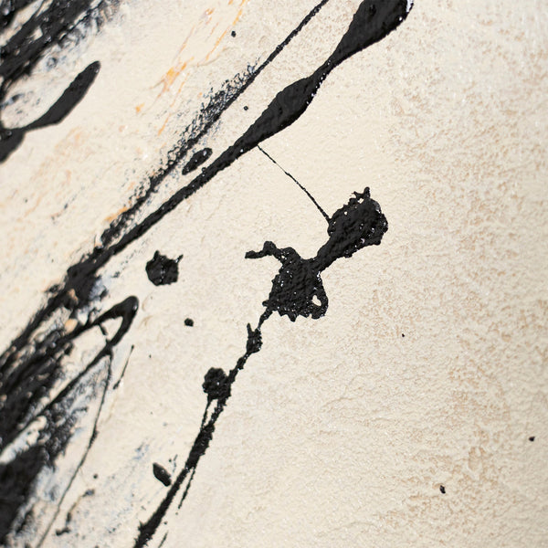 Impression sur toile encadrée « Le pouvoir du coup de pinceau » – Art abstrait peint à la main en noir et beige