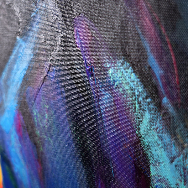 Texturdetails in kräftigem Blau und Violett