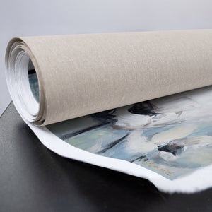 Nahaufnahme einer aufgerollten Leinwand mit sichtbarer Struktur