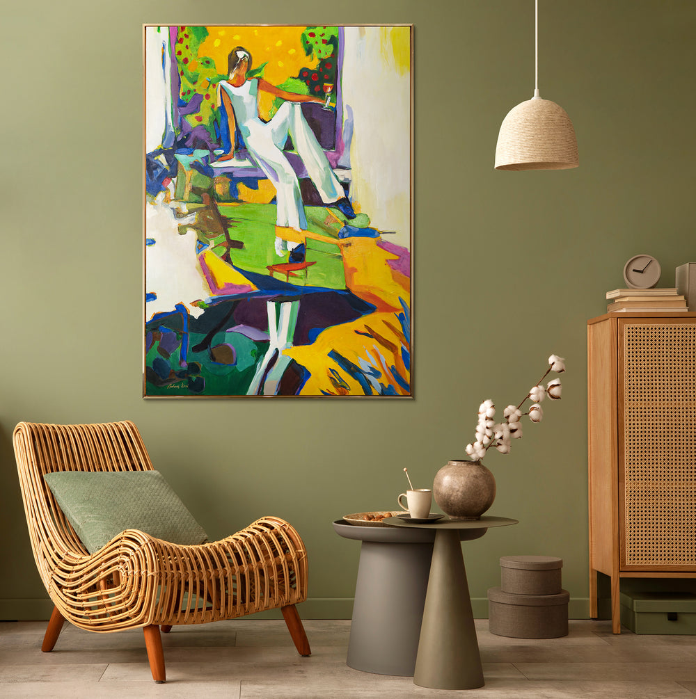 Interieur mit gerahmtem Bild in hellgrüner Wandnische