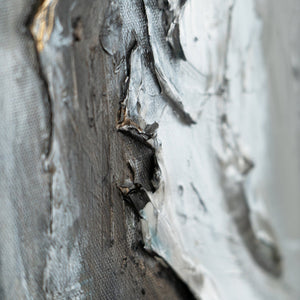 Strukturierte graue Fläche mit Acrylauftrag