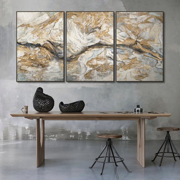 Triptychon „Abstrakte Muster“ im modernen Raum