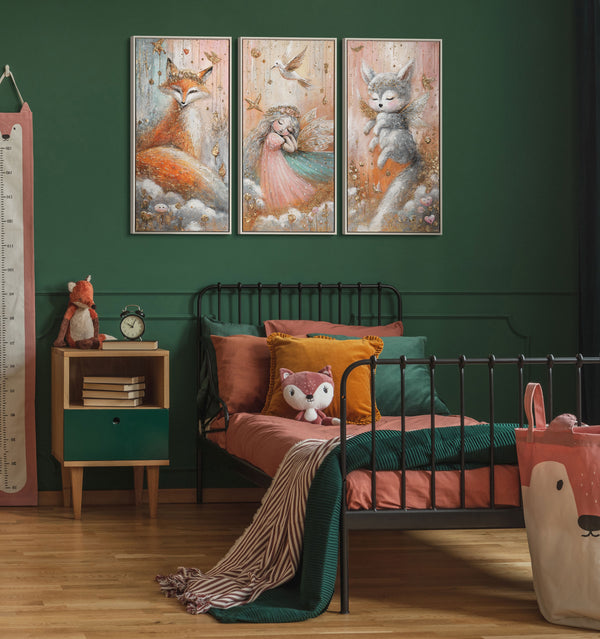 Gesamtes Triptychon an Kinderzimmerwand