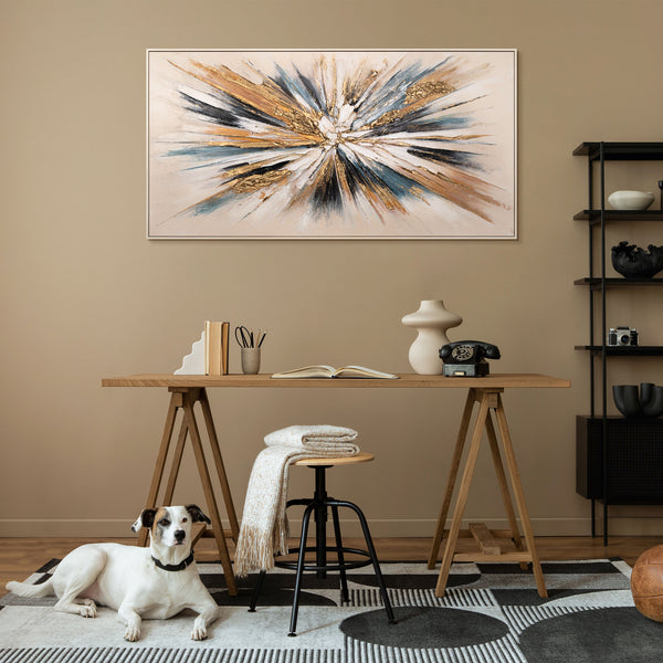 Wohnzimmer mit Acrylbild – moderne Leinwandkunst in Beigetönen