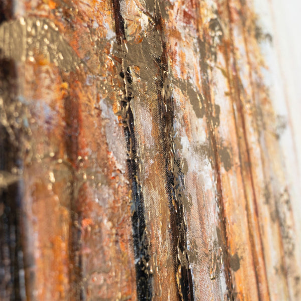 Detail der goldbraunen Pinselstriche und Textur