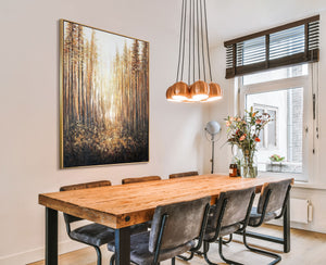 Warme Gold- und Brauntöne mit Lichtreflexen