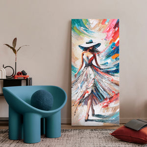 wanddeko mit frauenmotiv, kunst im modernen wohnzimmer